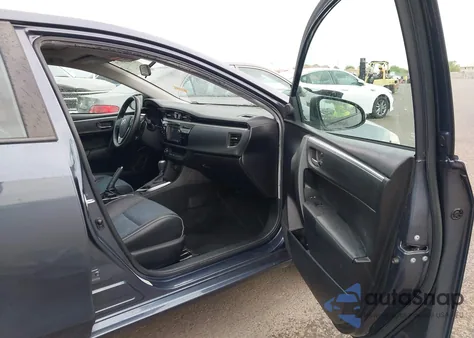 2015 Toyota Corolla S Plus z USA, uszkodzony, nr VIN 5YFBURHEXFP235408